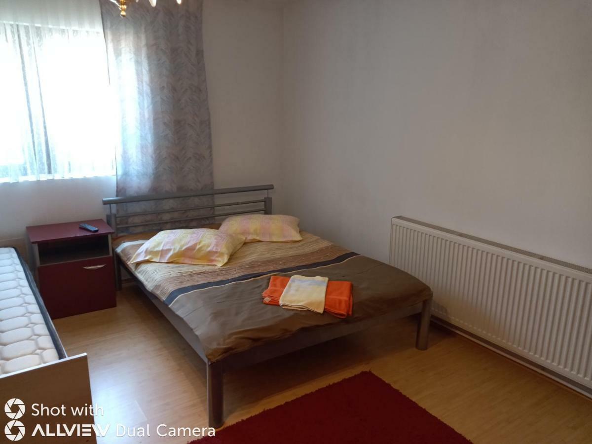 Casa Toth Din Tipterai Otel Vişeu de Sus Dış mekan fotoğraf